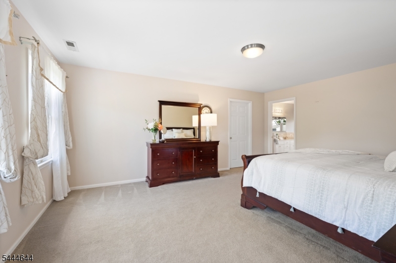 22 Wesley Road Hillsborough, NJ 08844 - Photo 20 of 41