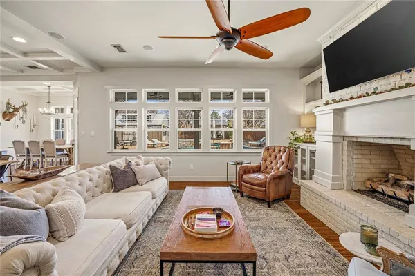 $925,000 | 907 Cherry Street, Graham, TX 76450