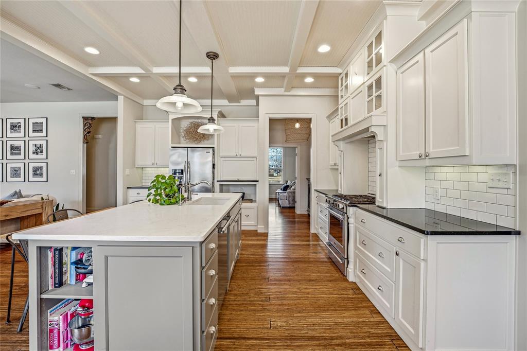 907 Cherry Street Graham, TX 76450 - Photo 16 of 40