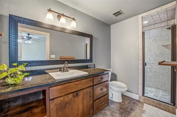 $925,000 | 907 Cherry Street, Graham, TX 76450