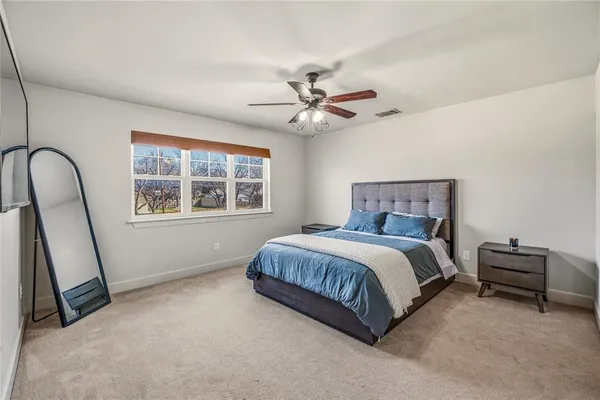 $925,000 | 907 Cherry Street, Graham, TX 76450