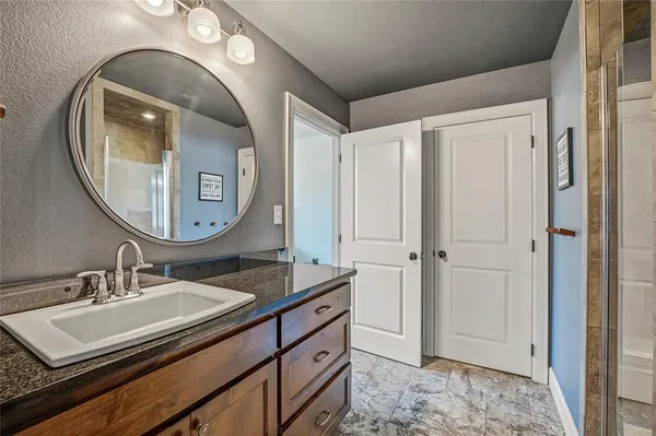 $925,000 | 907 Cherry Street, Graham, TX 76450