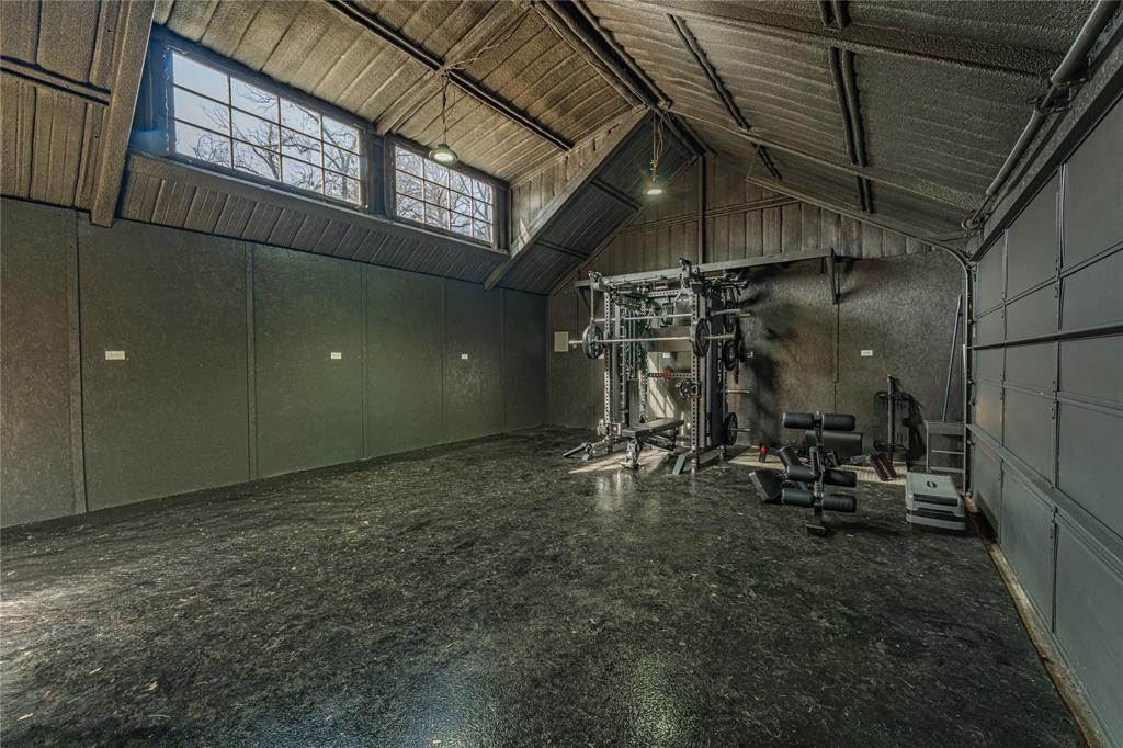 907 Cherry Street Graham, TX 76450 - Photo 37 of 40