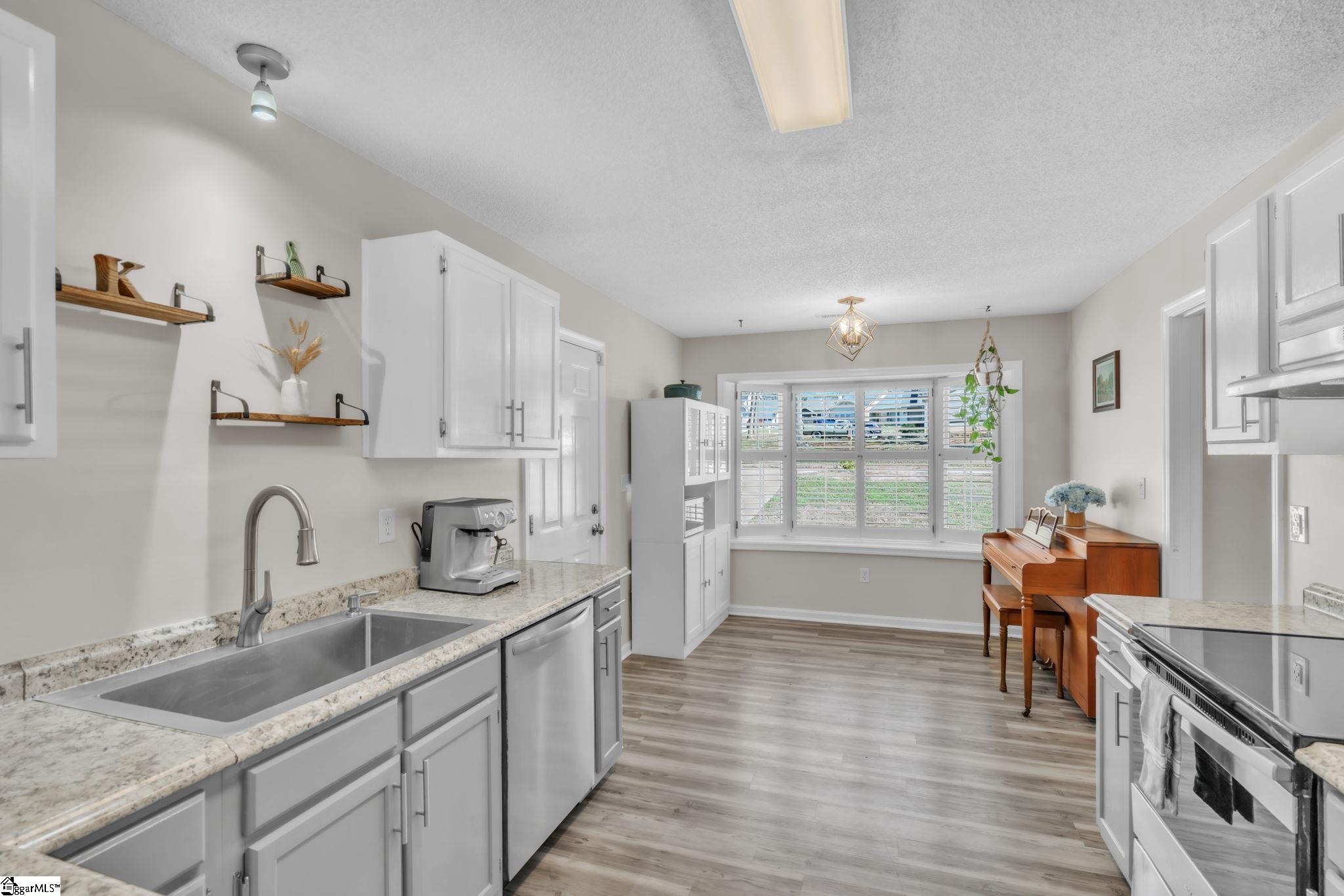 104 Boxelder Lane Simpsonville, SC 29680 - Photo 19 of 31