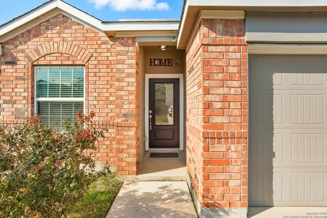 $329,000 | 6079 Akin Quay, San Antonio, TX 78261