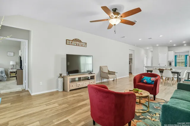 $329,000 | 6079 Akin Quay, San Antonio, TX 78261