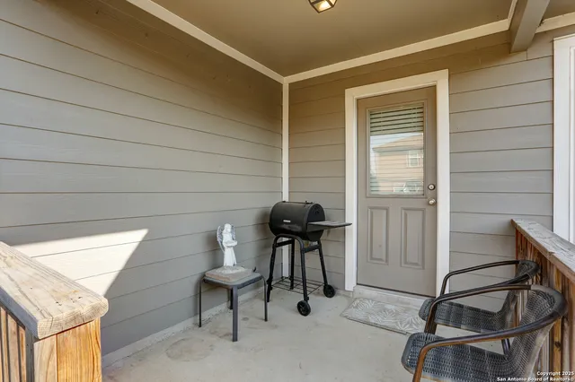 $329,000 | 6079 Akin Quay, San Antonio, TX 78261