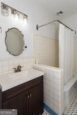 $3,300 | 1996 Lyle Avenue, College Park, GA 30337