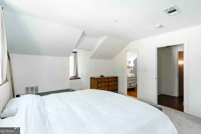 $3,300 | 1996 Lyle Avenue, College Park, GA 30337