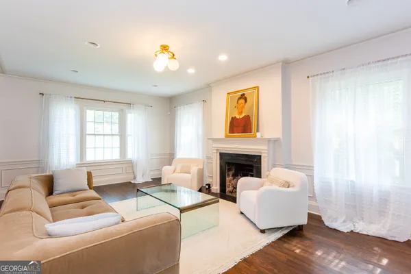 $3,300 | 1996 Lyle Avenue, College Park, GA 30337