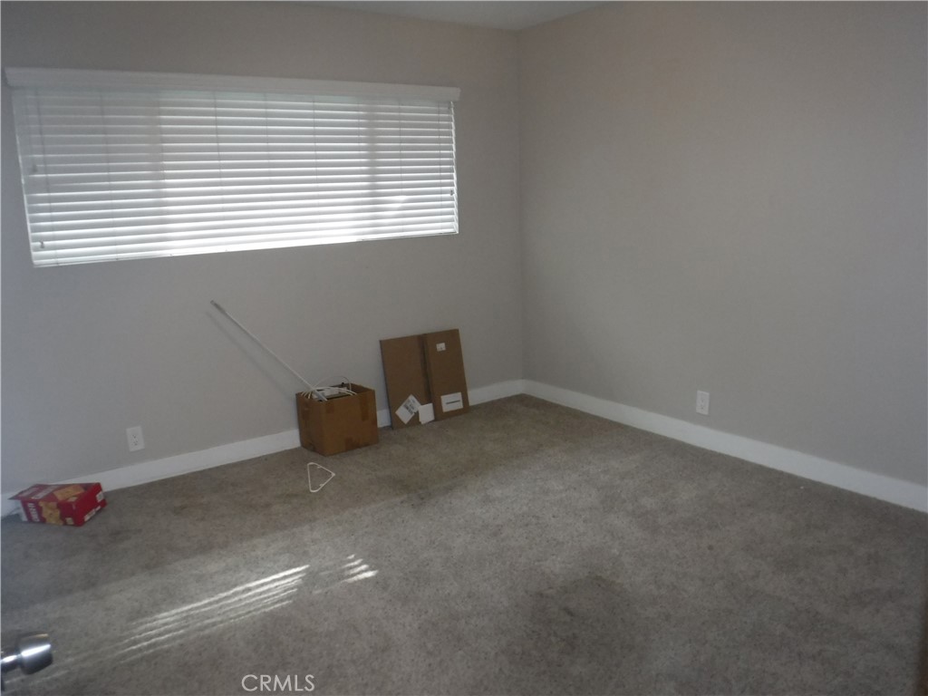 706 West Carroll Avenue Glendora, CA 91741 - Photo 11 of 24 an empty room with a window