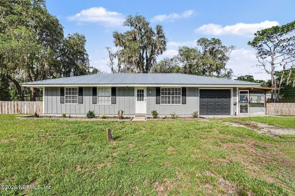 $325,000 | 110 Horse Landing Road, Satsuma, FL 32189
