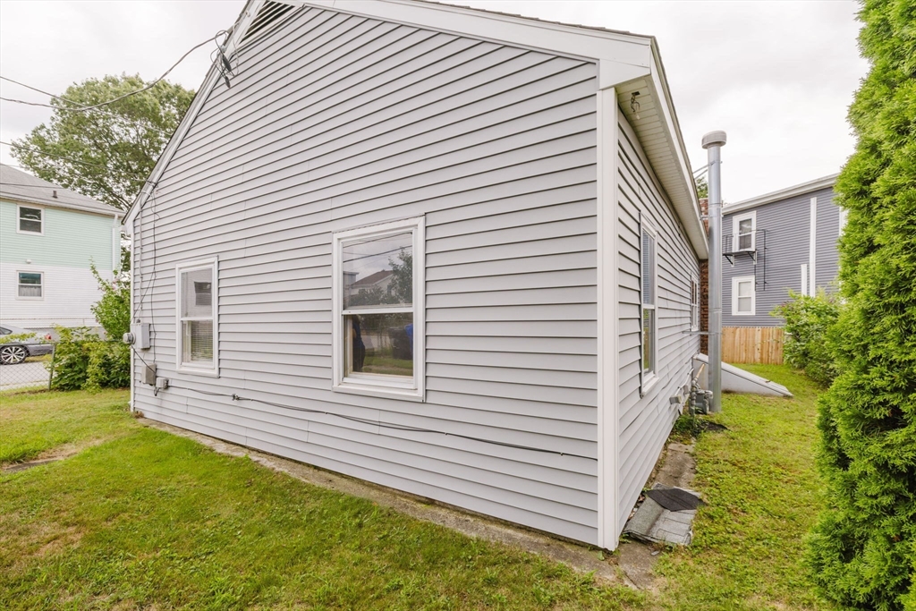 1 Kent Street Pawtucket, RI 02860 - Photo 29 of 32 Gallery Image 29
