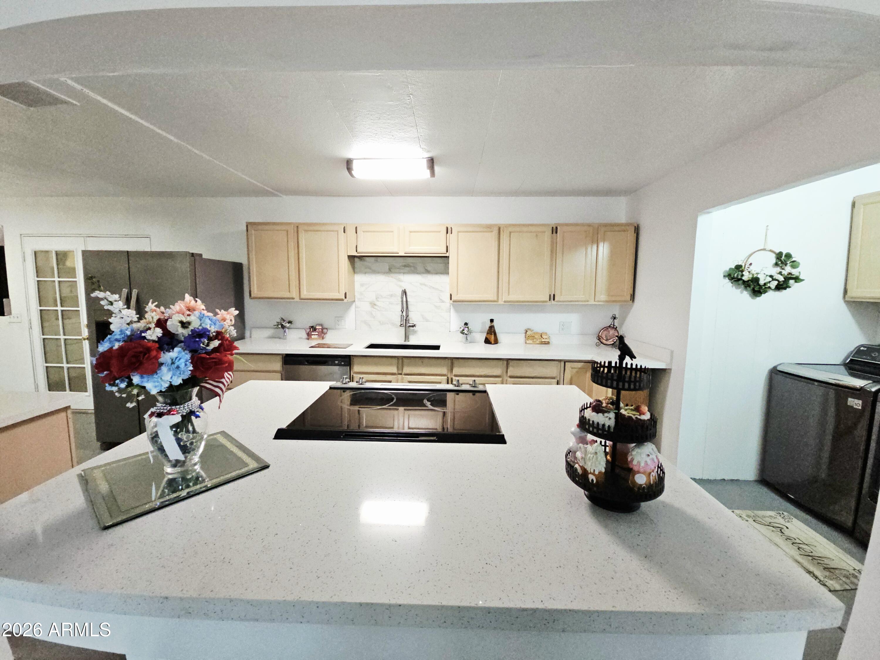 6538 West Hatcher Road Glendale, AZ 85302 - Photo 5 of 21 1000021741