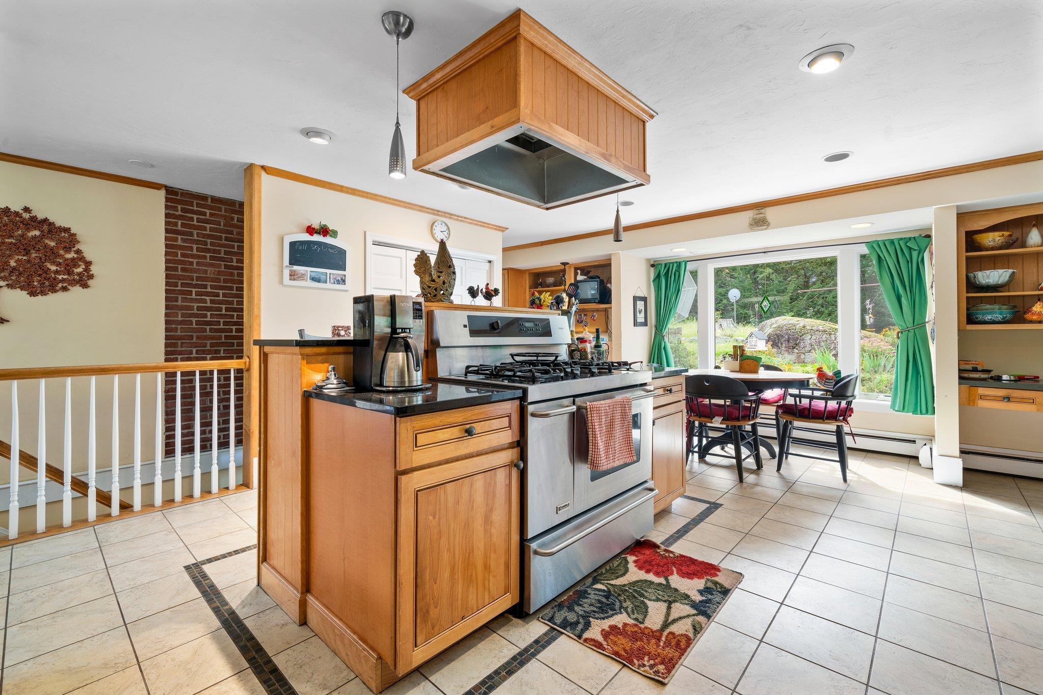 19 Brook Road Mont Vernon, NH 03057 - Photo 5 of 40