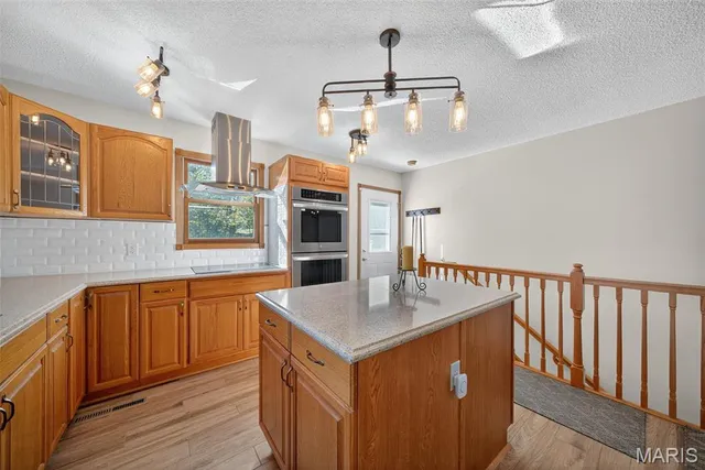 $539,900 | 99 Sand Hill Road, Foley, MO 63347