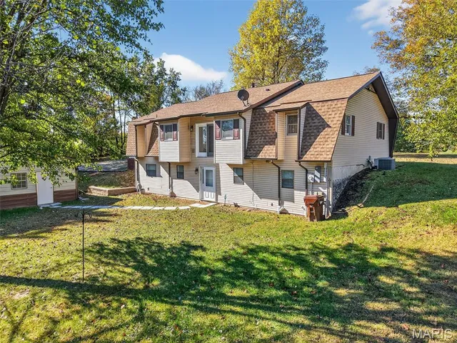 $539,900 | 99 Sand Hill Road, Foley, MO 63347