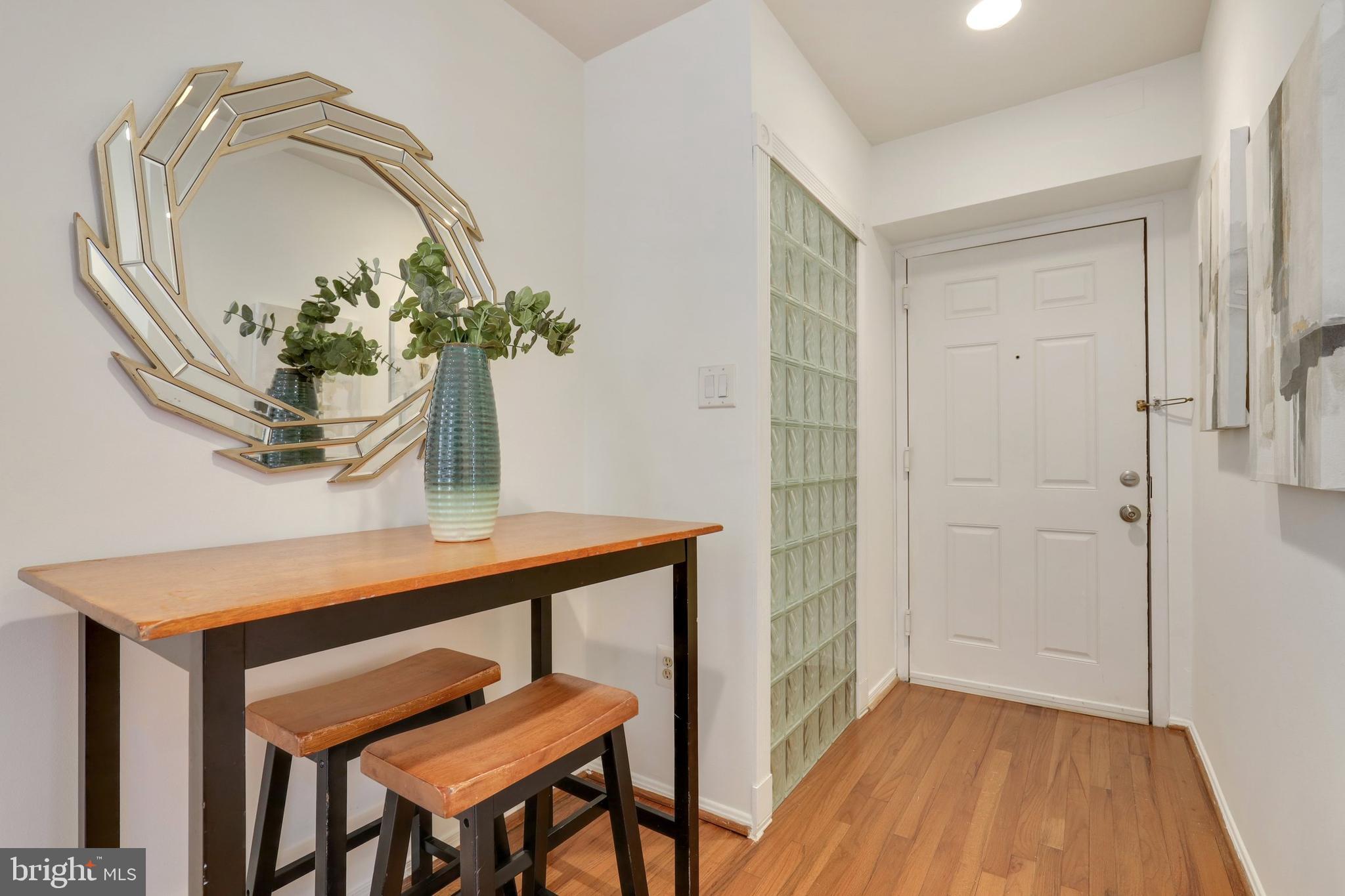 1421 Columbia Road Northwest, Unit 301 Washington, DC 20009 - Photo 8 of 30 Gallery Image 8