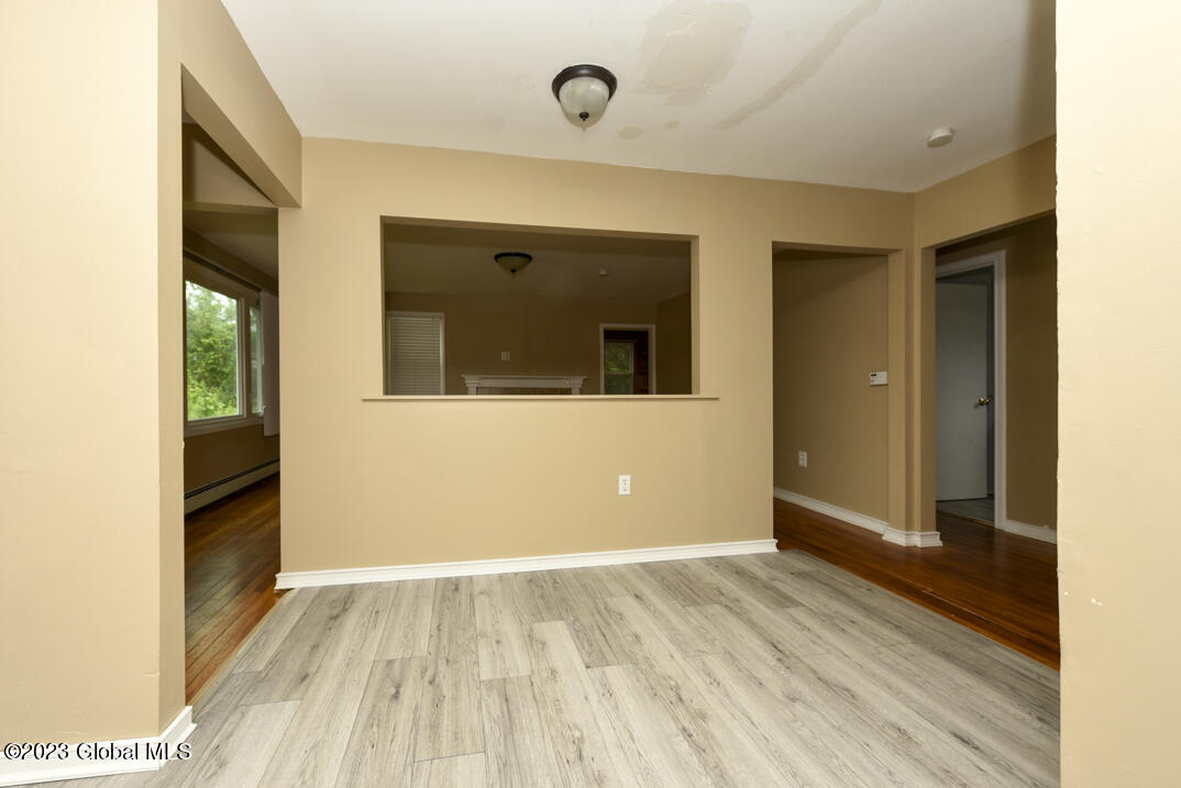 964 Watervliet Shaker Road Colonie, NY 12205 - Photo 9 of 21 _REN3215