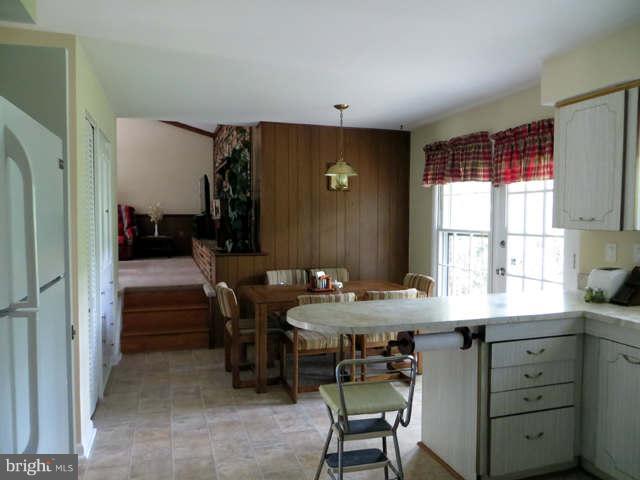1204 North Belgrade Road Silver Spring, MD 20902 - Photo 2 of 25 Kitchen