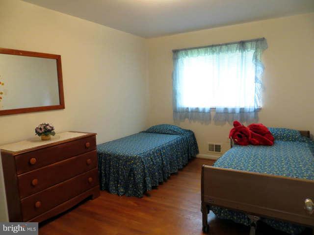 1204 North Belgrade Road Silver Spring, MD 20902 - Photo 14 of 25 Bedroom