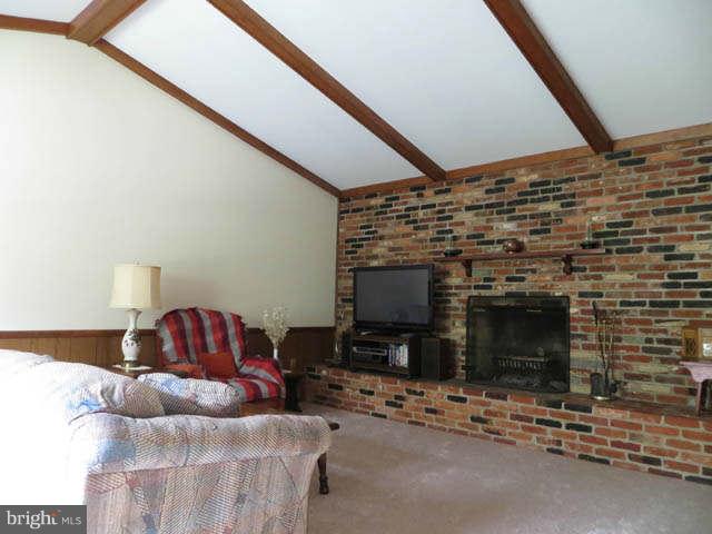 1204 North Belgrade Road Silver Spring, MD 20902 - Photo 5 of 25 Family Room