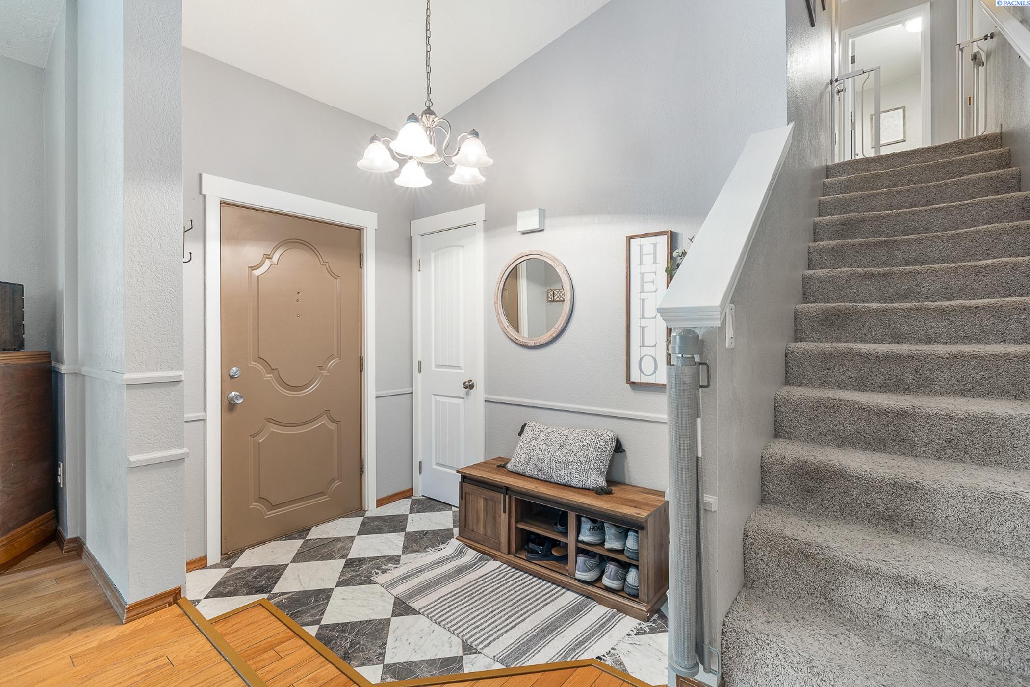 253 Rachel Road Kennewick, WA 99338 - Photo 5 of 40 Gallery Image 5