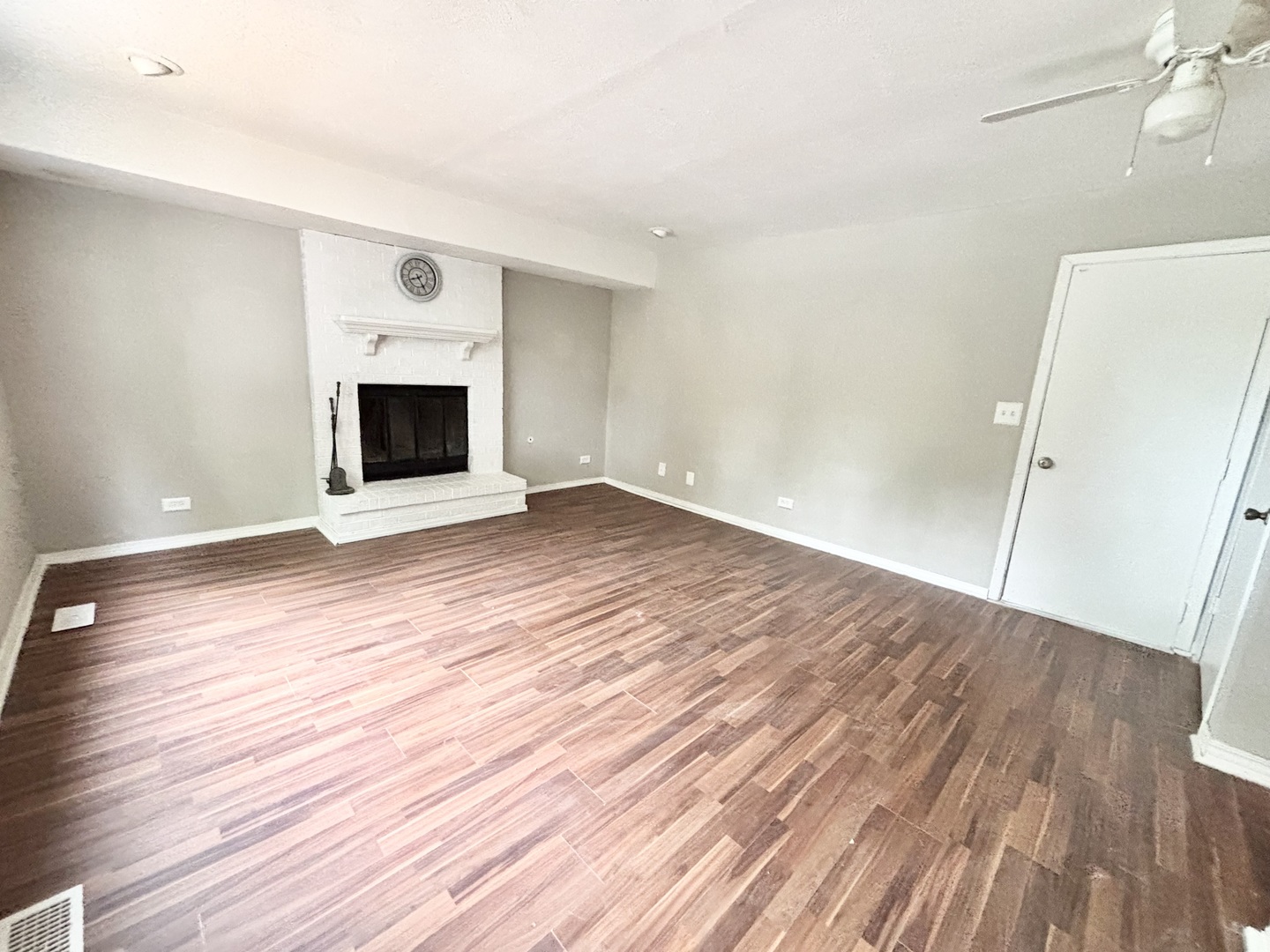615 North Blanchard Street Wheaton, IL 60187 - Photo 16 of 19 a view of empty room with wooden floor