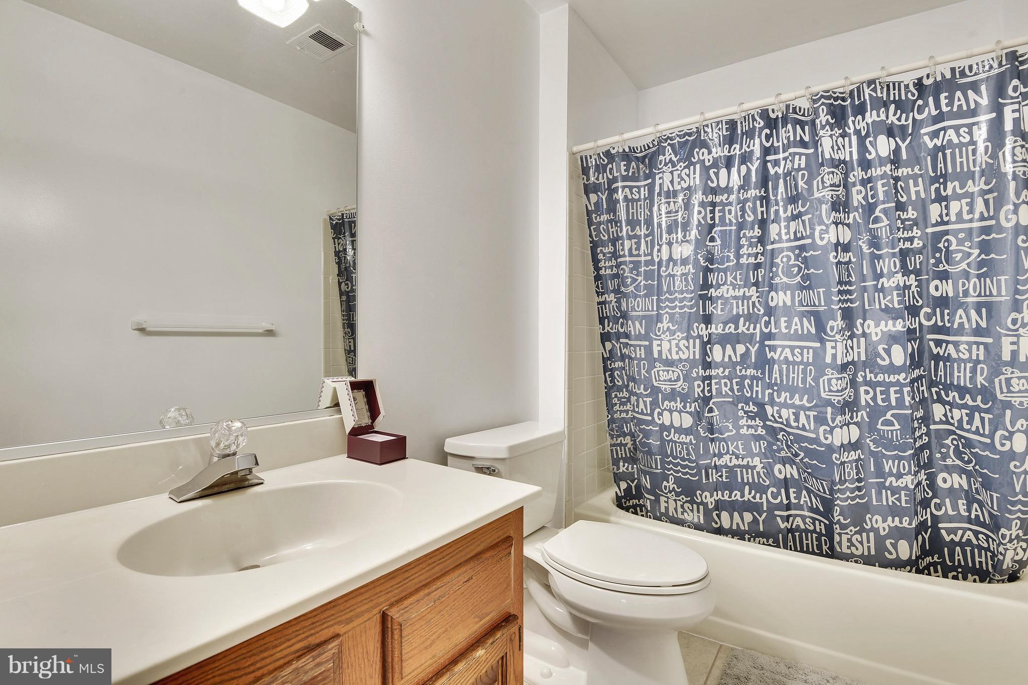 717 Sonata Way Silver Spring, MD 20901 - Photo 21 of 29 Hall Bath