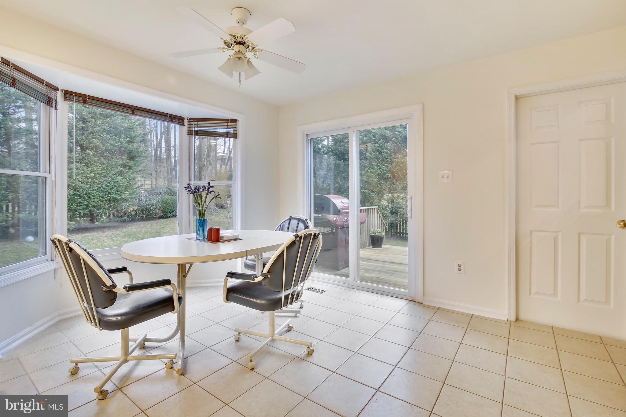717 Sonata Way Silver Spring, MD 20901 - Photo 9 of 29 Breakfast Area