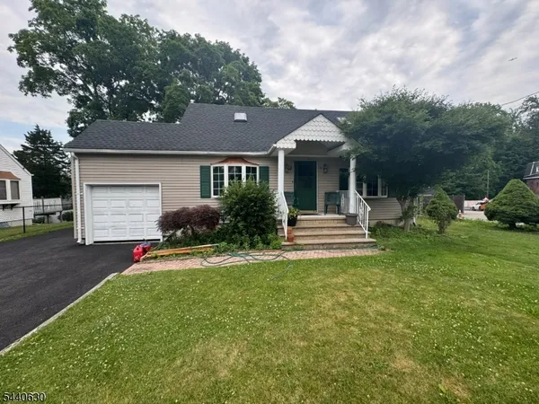 $599,900 | 84 Roosevelt Avenue, Butler, NJ 07405