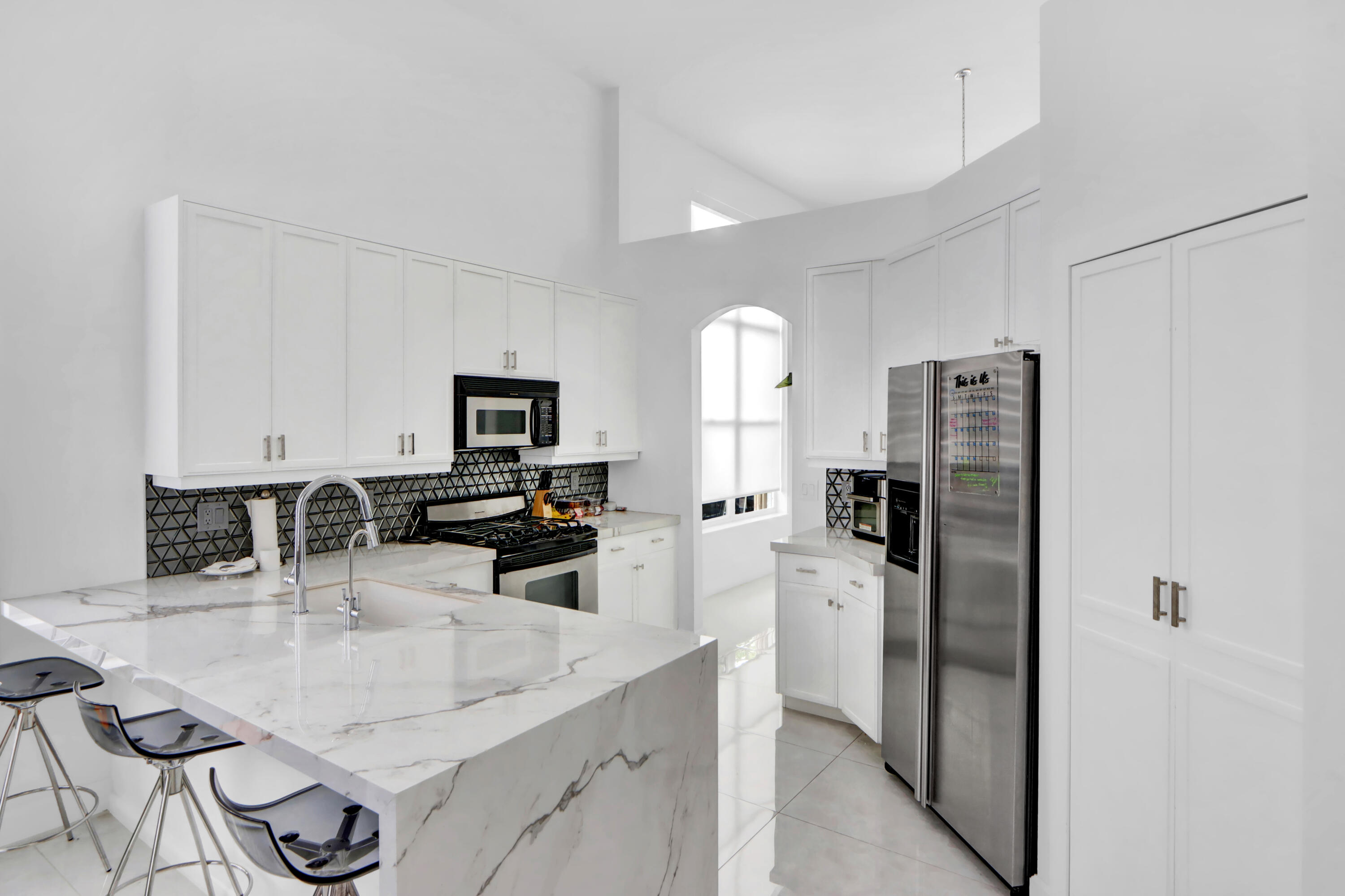 6568 Northwest 42nd Way Boca Raton, FL 33496 - Photo 6 of 38 Kitchen - 1