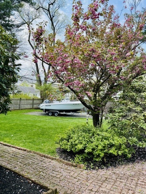 77 Centre Street Danvers, MA 01923 - Photo 38 of 41