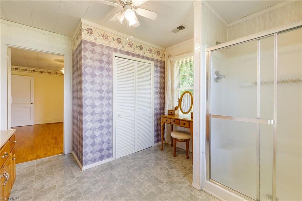 2804 Fox Knob Road Jonesville, NC 28642 - Photo 17 of 26 Second Bath in Hallway