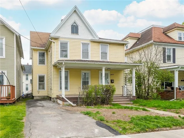 $1,700 | 81 Madison Street, Unit 1, Geneva City, NY 14456