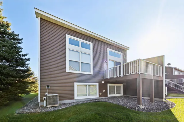 $325,000 | 7087 Merrimac Lane North, Maple Grove, MN 55311