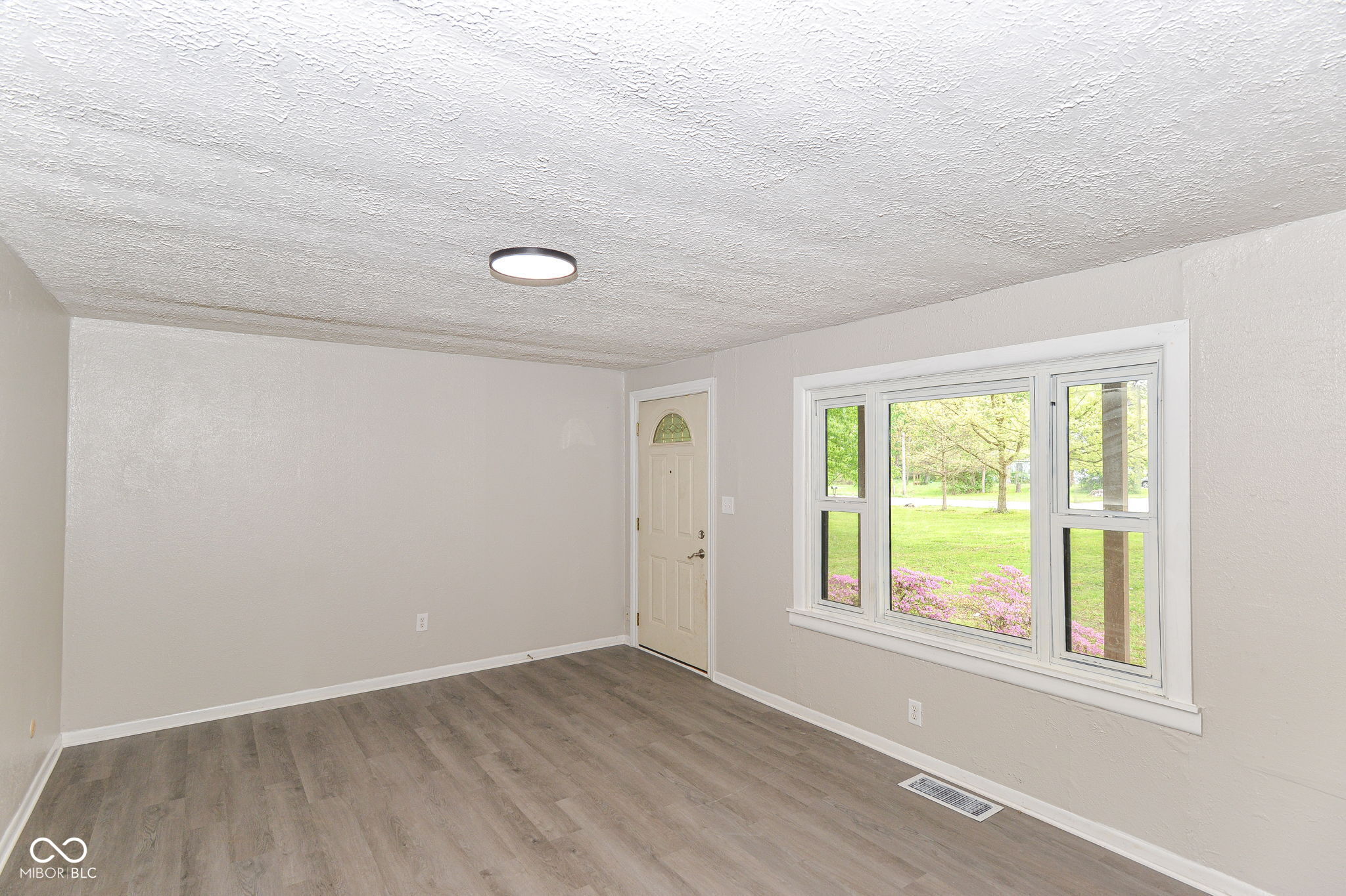 1314 North High School Road Indianapolis, IN 46224 - Photo 2 of 30
