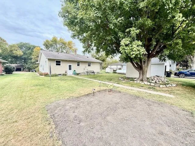 $147,800 | 305 Oak Street, Lucan, MN 56255