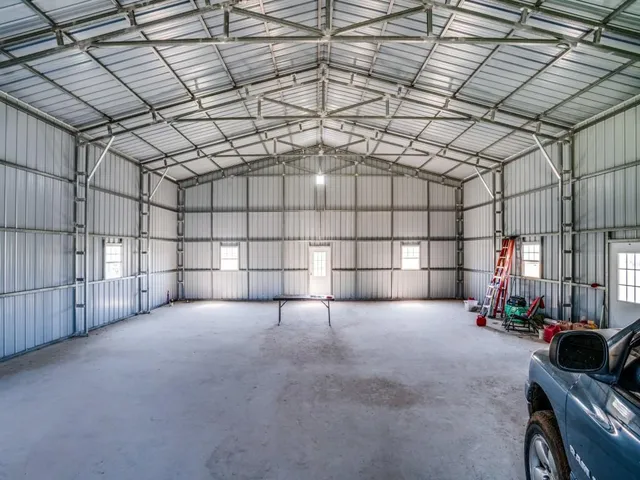 $2,000,000 | 9441 Farm To Market Road 1388, Scurry, TX 75158