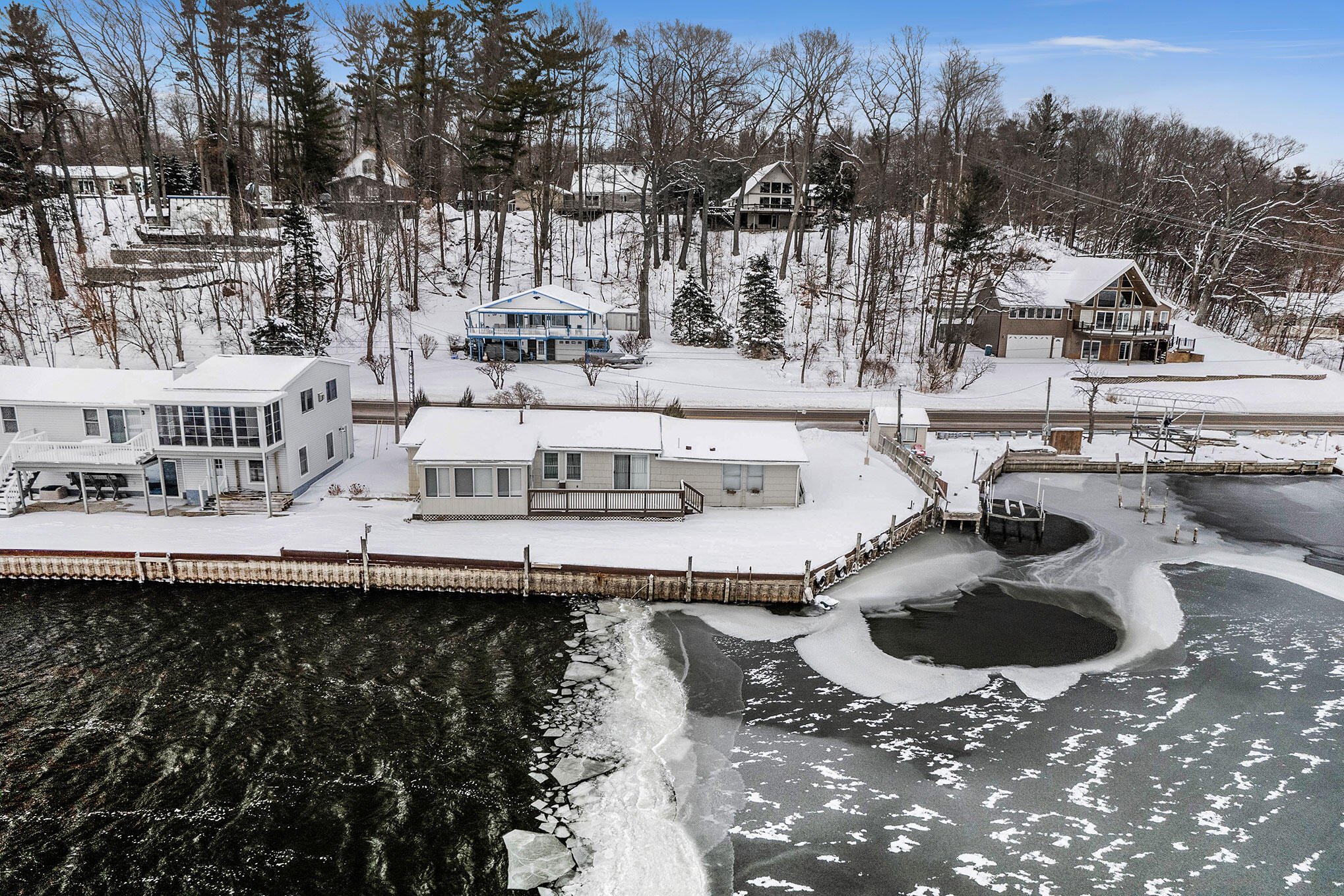 5239 West Monroe Road Pentwater, MI 49449 - Photo 4 of 53 DJI_0014