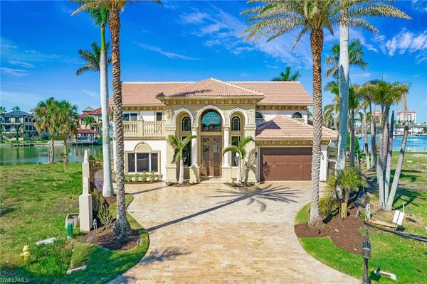 $4,275,000 | 342 Germain Avenue, Naples, FL 34108