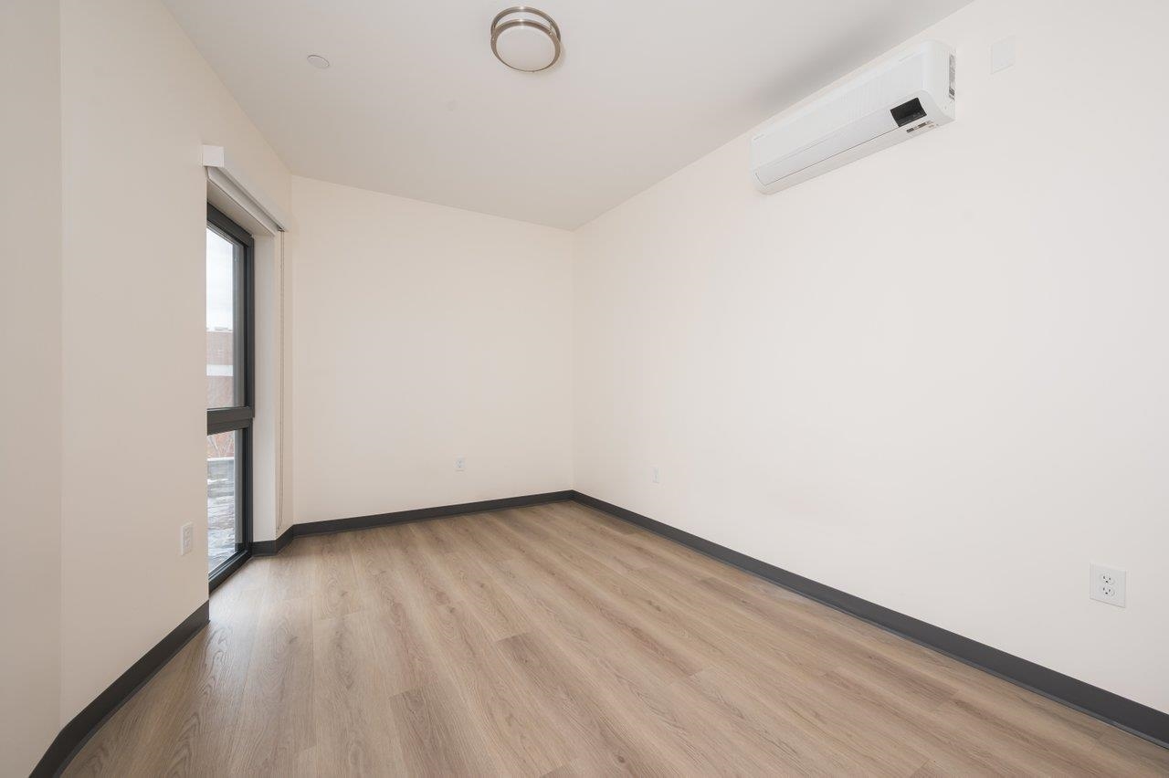 55 North Main Street, Unit 301 Rochester, NH 03867 - Photo 15 of 17