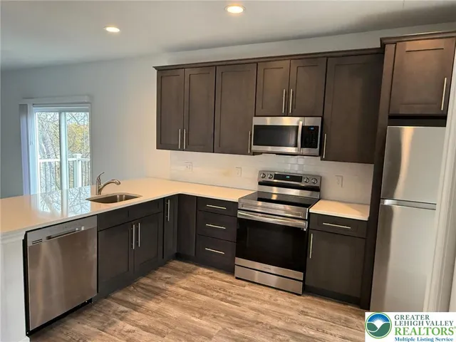 $2,200 | 1332 Genoa Street, Unit 2, Bethlehem, PA 18018