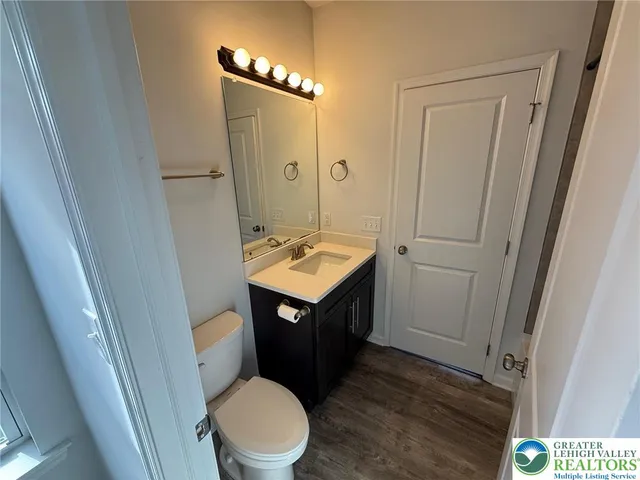 $2,200 | 1332 Genoa Street, Unit 2, Bethlehem, PA 18018