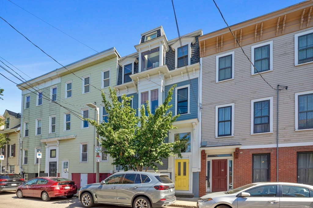 43 Russell Street, Unit 3 Boston, MA 02129 - Photo 18 of 19