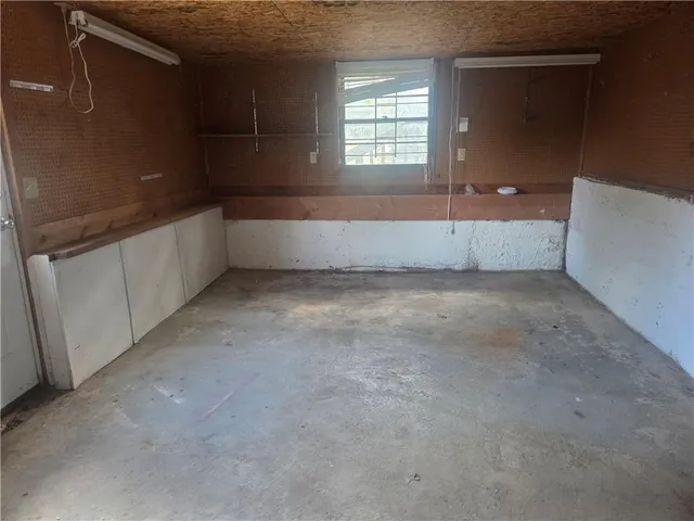 $290,000 | 809 Northeast Mulberry Street, Lee's Summit, MO 64086