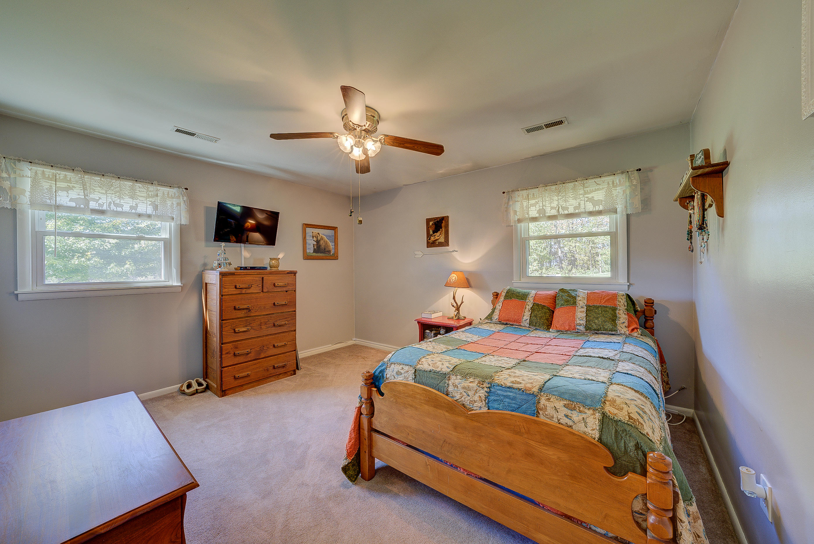 863 Flowing Spring Road Buchanan, VA 24066 - Photo 23 of 29 153