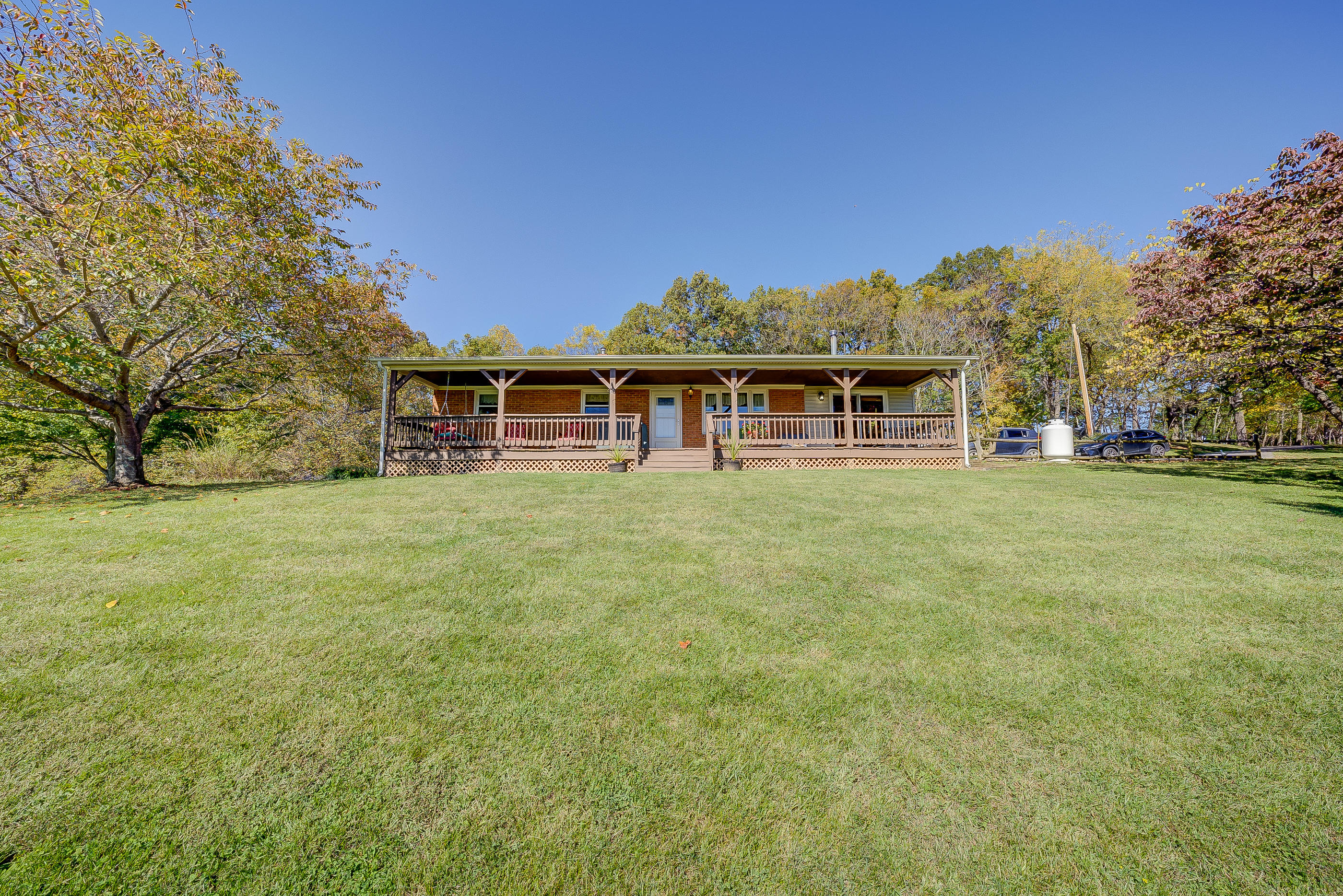 863 Flowing Spring Road Buchanan, VA 24066 - Photo 4 of 29 173