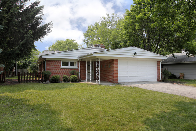 846 Hunter Road Glenview, IL 60025 - Photo 1 of 8