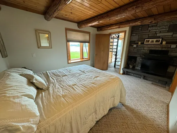 $664,900 | 14796 Maple Trail Southeast, Mentor, MN 56736